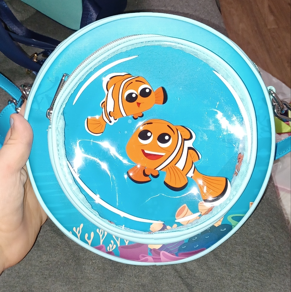 Finding NEMO crossbody
